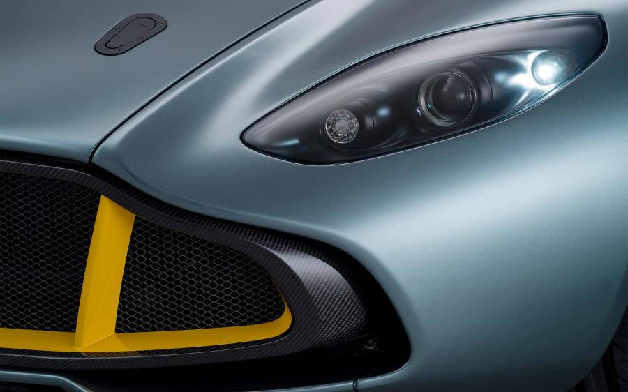 Детали экстерьера Aston Martin CC100 Speedster Concept 2013 года  (фото 13 из 45)